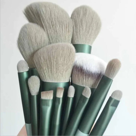 13-Piece Professional Makeup Brush Set – Soft Brushes for Eyeshadow, Blush, Eyebrow & More